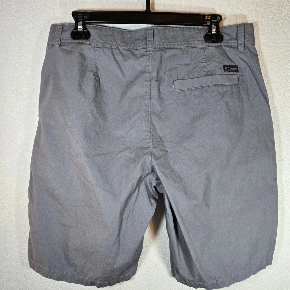 Columbia Sportswear Men's Gray Chino Golf Shorts Size‎ 32W 10